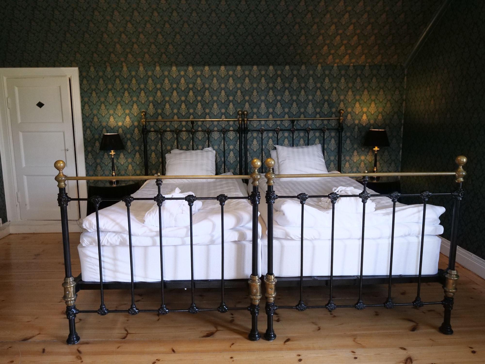 Soedertuna Slott Gnesta ภายนอก รูปภาพ