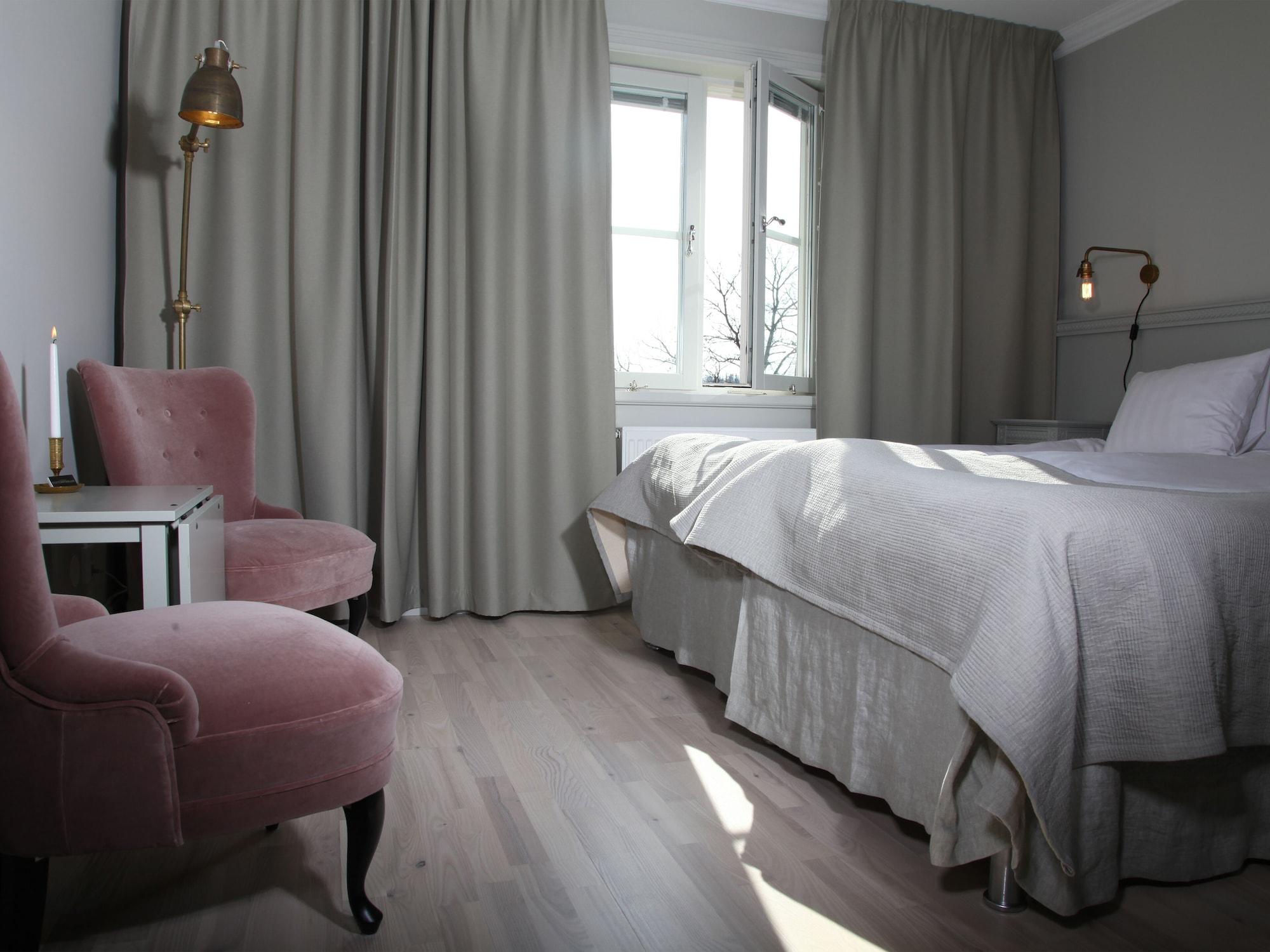 Soedertuna Slott Gnesta ภายนอก รูปภาพ
